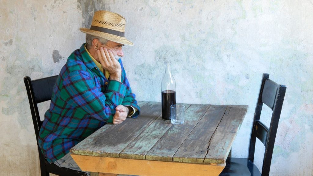ד"ר אלעד לאור: "יש קשר בין בדידות למצב הקשישים"
